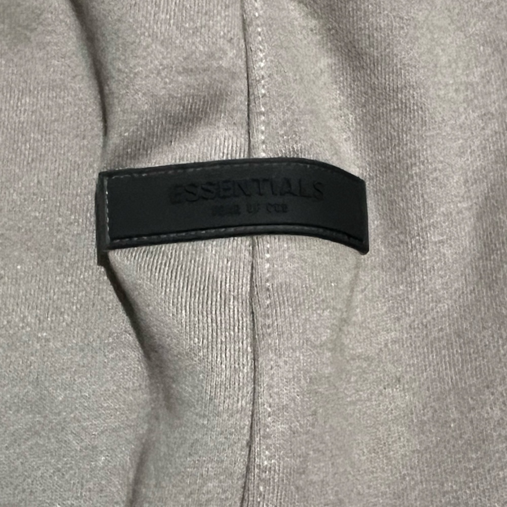 Essentials Gray Sweatpants - Picture 7 of 13